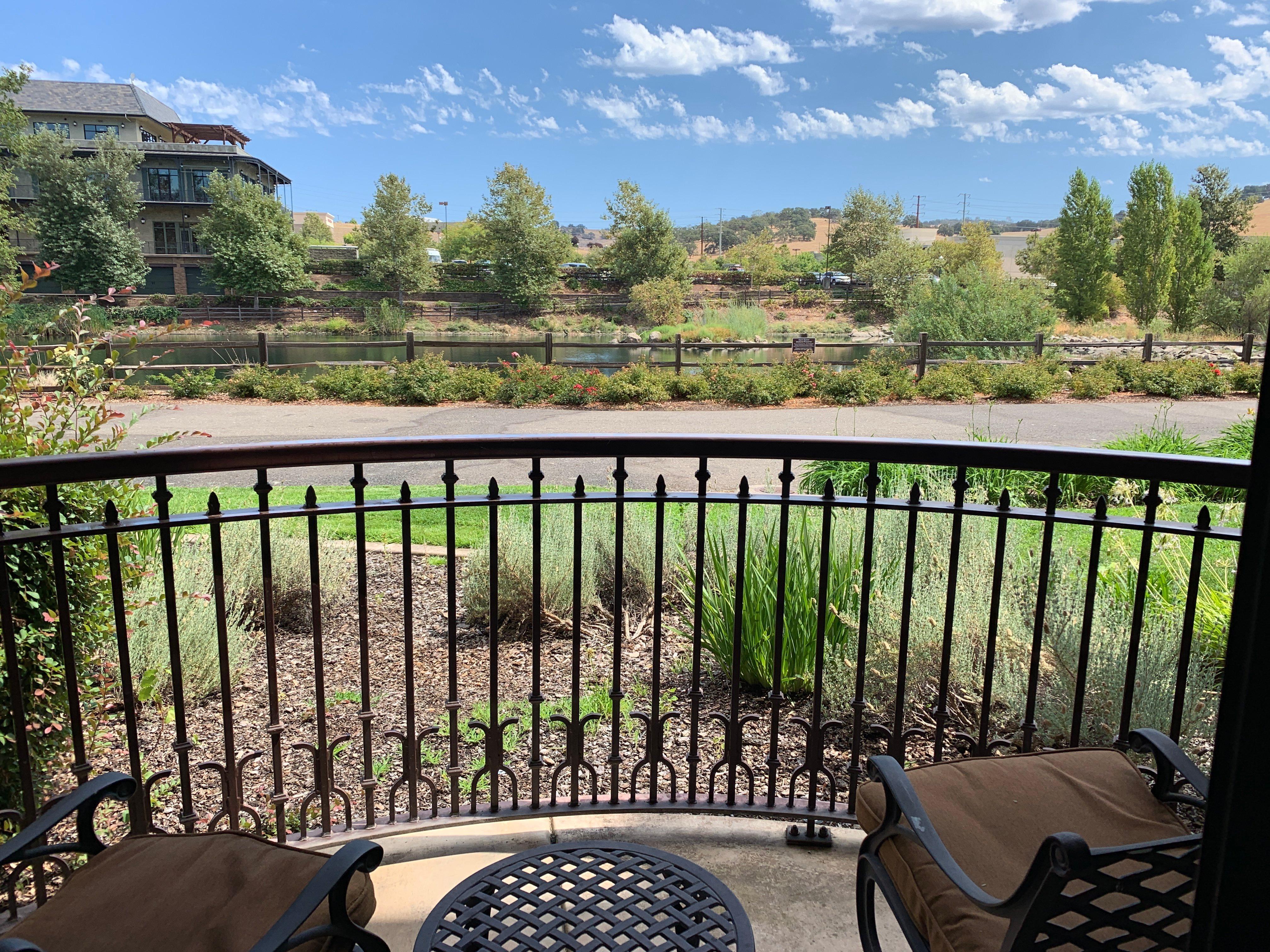 Holiday Inn Express Hotel & Suites El Dorado Hills By Ihg Exterior photo